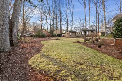 2021 Tennyson Drive, Greensboro, NC 27410 - Photo 31