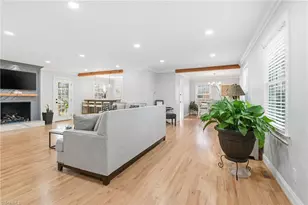 2021 Tennyson Dr, Greensboro, NC 27410 - Photo 3