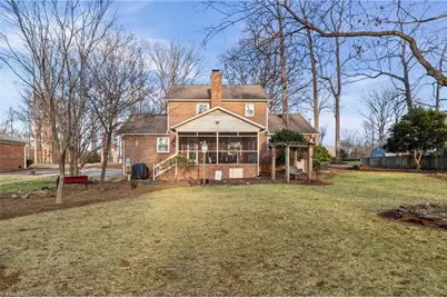 2021 Tennyson Drive, Greensboro, NC 27410 - Photo 29