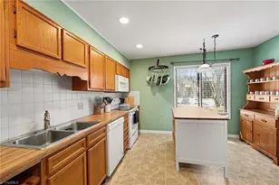 5367 Larch Ct, Winston-Salem, NC 27104 - Photo 11