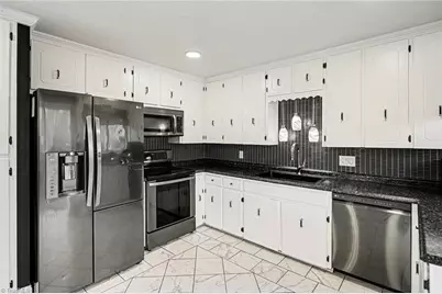 2651 Wallingford Road, Winston-Salem, NC 27101 - Photo 7