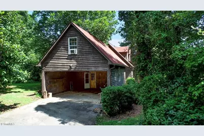 1927 Fleming Road, Greensboro, NC 27410 - Photo 11