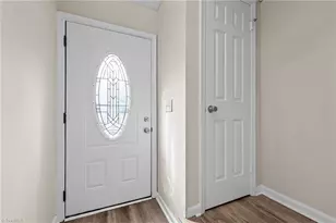 2753 Cottage Pl, Greensboro, NC 27455 - Photo 3