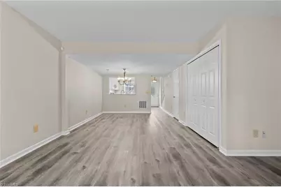 2753 Cottage Place, Greensboro, NC 27455 - Photo 7