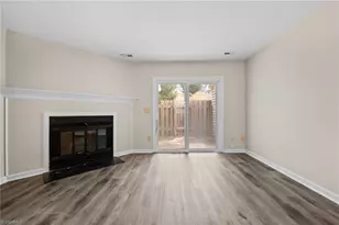 2753 Cottage Pl, Greensboro, NC 27455 - Photo 9