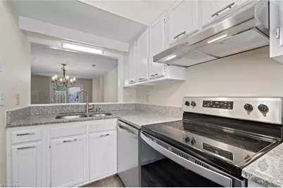 2753 Cottage Place, Greensboro, NC 27455 - Photo 5