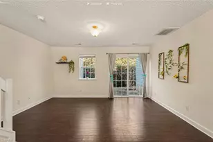 140 Tannenbaum Cir, Greensboro, NC 27410 - Photo 7