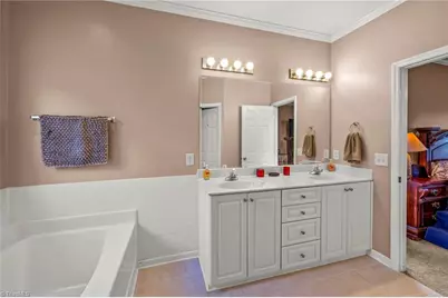 4064 Clinard Avenue, Winston-Salem, NC 27127 - Photo 31