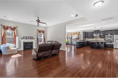 3114 Ironwood Flat Drive, High Point, NC 27265 - Photo 9