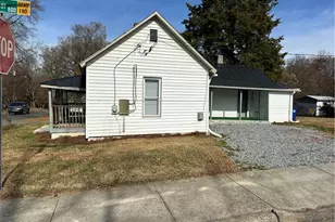 2725 Urban St, Winston-Salem, NC 27107 - Photo 3