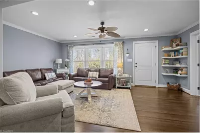 607 Rockspring Road, High Point, NC 27262 - Photo 3