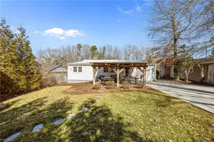 607 Rockspring Rd, High Point, NC 27262 - Photo 31