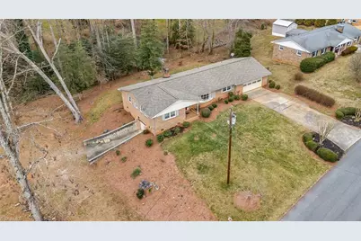 132 Kerry Lane, Wilkesboro, NC 28697 - Photo 7