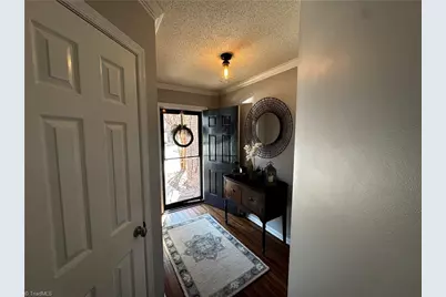 27 Park Village Lane #B, Greensboro, NC 27455 - Photo 3