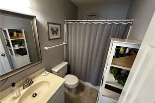 27 Park Village Ln, Greensboro, NC 27455 - Photo 33