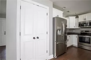 113 Oak Wy, Archdale, NC 27263 - Photo 5