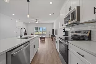 372 W Lee Ave, Yadkinville, NC 27055 - Photo 21