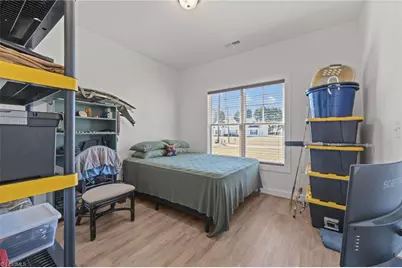 372 W Lee Avenue, Yadkinville, NC 27055 - Photo 11