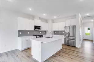 1807 Pheasant Trce Cir, Kernersville, NC 27284 - Photo 7