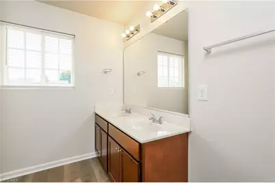 3915 Bissett Way, Greensboro, NC 27405 - Photo 11