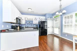 1421 A New Garden Rd, Greensboro, NC 27410 - Photo 9