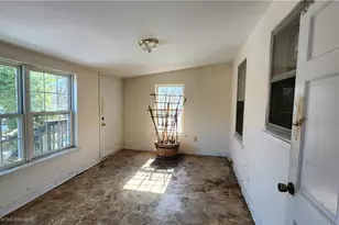 2527 Druid Hills Dr, Winston-Salem, NC 27105 - Photo 15