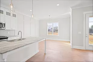 152 Emerald Dr, Lexington, NC 27295 - Photo 5