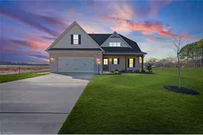 152 Emerald Drive, Lexington, NC 27295 - Photo 3