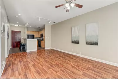 411 Washington Street #309, Greensboro, NC 27401 - Photo 7