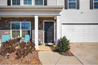 4732 Black Forest Drive, Greensboro, NC 27405 - Photo 5