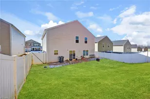 4732 Black Frst Dr, Greensboro, NC 27405 - Photo 25