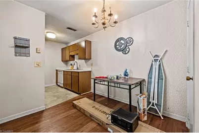 5613 Hornaday Road #N, Greensboro, NC 27409 - Photo 5