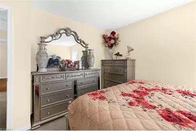 1513 Birkdale Court, High Point, NC 27265 - Photo 25