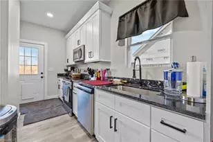 43 Robbins Cir, Lexington, NC 27292 - Photo 11