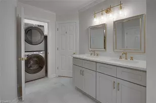 330 W Presnell St, Asheboro, NC 27203 - Photo 23