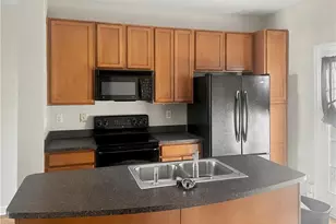 4039 Tarrant Trace Cir, High Point, NC 27265 - Photo 3