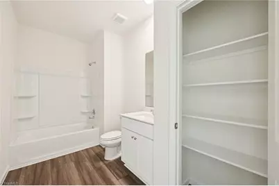 930 Riverbank Drive, Kernersville, NC 27284 - Photo 7