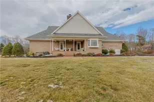 1783 Turner Mountain Rd, Mount Airy, NC 27030 - Photo 5