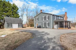 321 W Main St, East Bend, NC 27018 - Photo 27