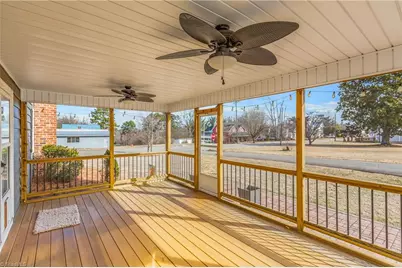 321 W Main Street, East Bend, NC 27018 - Photo 31