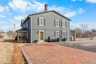 321 W Main St, East Bend, NC 27018 - Photo 29