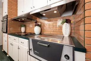 4255 Briar Creek Rd, Clemmons, NC 27012 - Photo 9