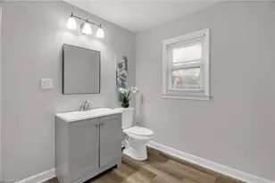 828 Circle Dr, High Point, NC 27262 - Photo 13