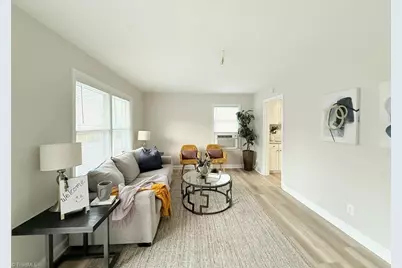 828 Circle Drive, High Point, NC 27262 - Photo 3