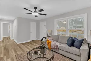 828 Circle Dr, High Point, NC 27262 - Photo 7