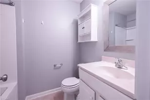 4701 Pennoak Ln, Greensboro, NC 27407 - Photo 13