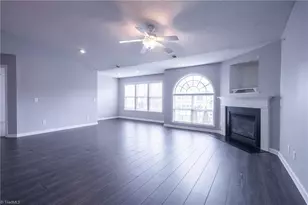 4701 Pennoak Ln, Greensboro, NC 27407 - Photo 23