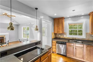 242 Hasty School Rd, Thomasville, NC 27360 - Photo 9