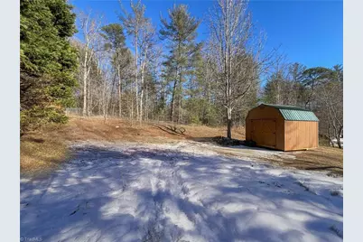 4036 Stone Creek Court, Lenoir, NC 28645 - Photo 5