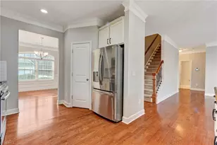 405 Summerwalk Rd, Greensboro, NC 27455 - Photo 17